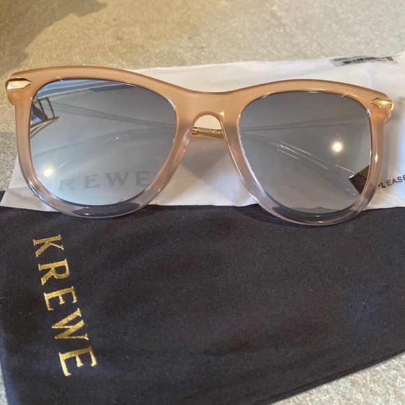 KREWE Accessories - NEW KREWE Simone sunglasses in Quartz 24K mirrored comes with dustbag